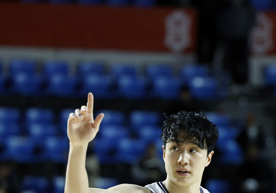 허웅, SK 상대로 51점 맹폭격하며 승리 견인