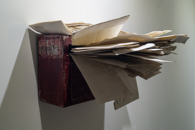 18명이 쓴 지극히 사적인 문장들 '교환일기'…이유진 개인전