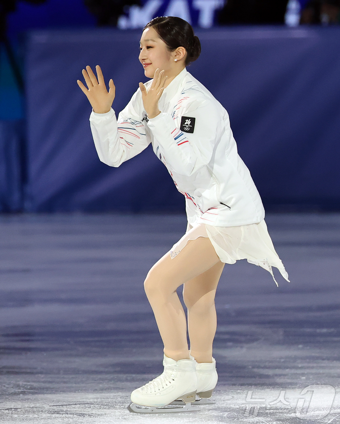 (밀라노=뉴스1) 김진환 기자 = 피겨 신지아가 19일(현지시간) 이탈리아 밀라노 아이스스케이팅 아레나에서 열린 2026 밀라노·코르티나담페초 동계올림픽 피겨 스케이팅 여자 싱글 …