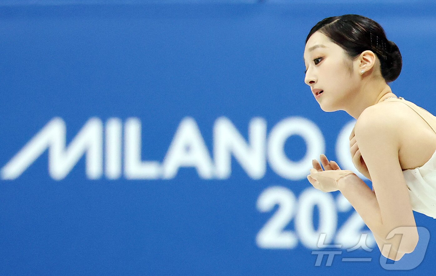 본문 이미지 - 피겨 신지아가 19일(현지시간) 이탈리아 밀라노 아이스스케이팅 아레나에서 열린 2026 밀라노·코르티나담페초 동계올림픽 피겨 스케이팅 여자 싱글 프리 스케이팅에서 연기를 펼치고 있다.  2026.2.20 ⓒ 뉴스1 김진환 기자