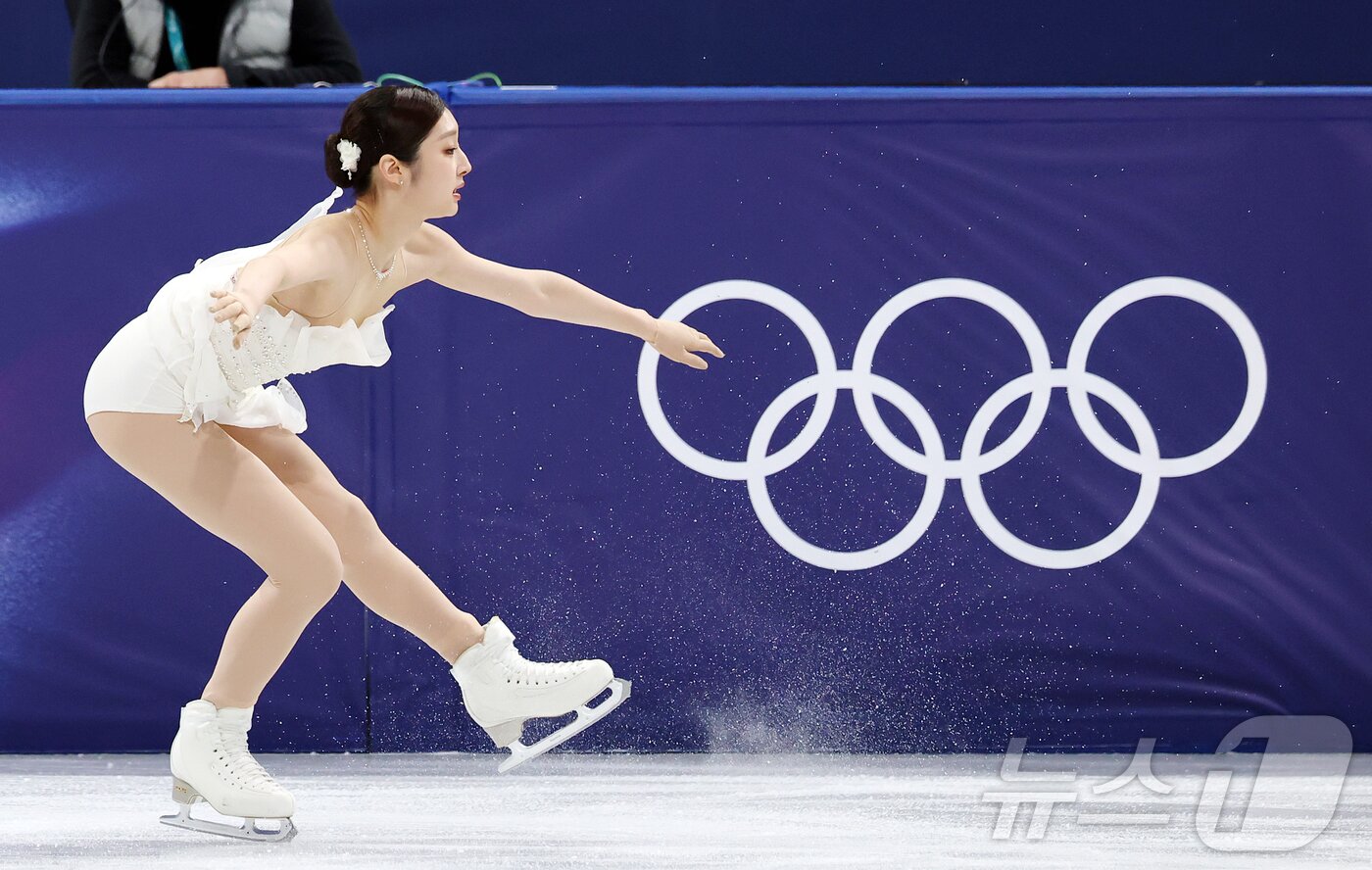 본문 이미지 - 피겨 신지아가 19일(현지시간) 이탈리아 밀라노 아이스스케이팅 아레나에서 열린 2026 밀라노·코르티나담페초 동계올림픽 피겨 스케이팅 여자 싱글 프리 스케이팅에서 연기를 펼치고 있다. 2026.2.20 ⓒ 뉴스1 김진환 기자