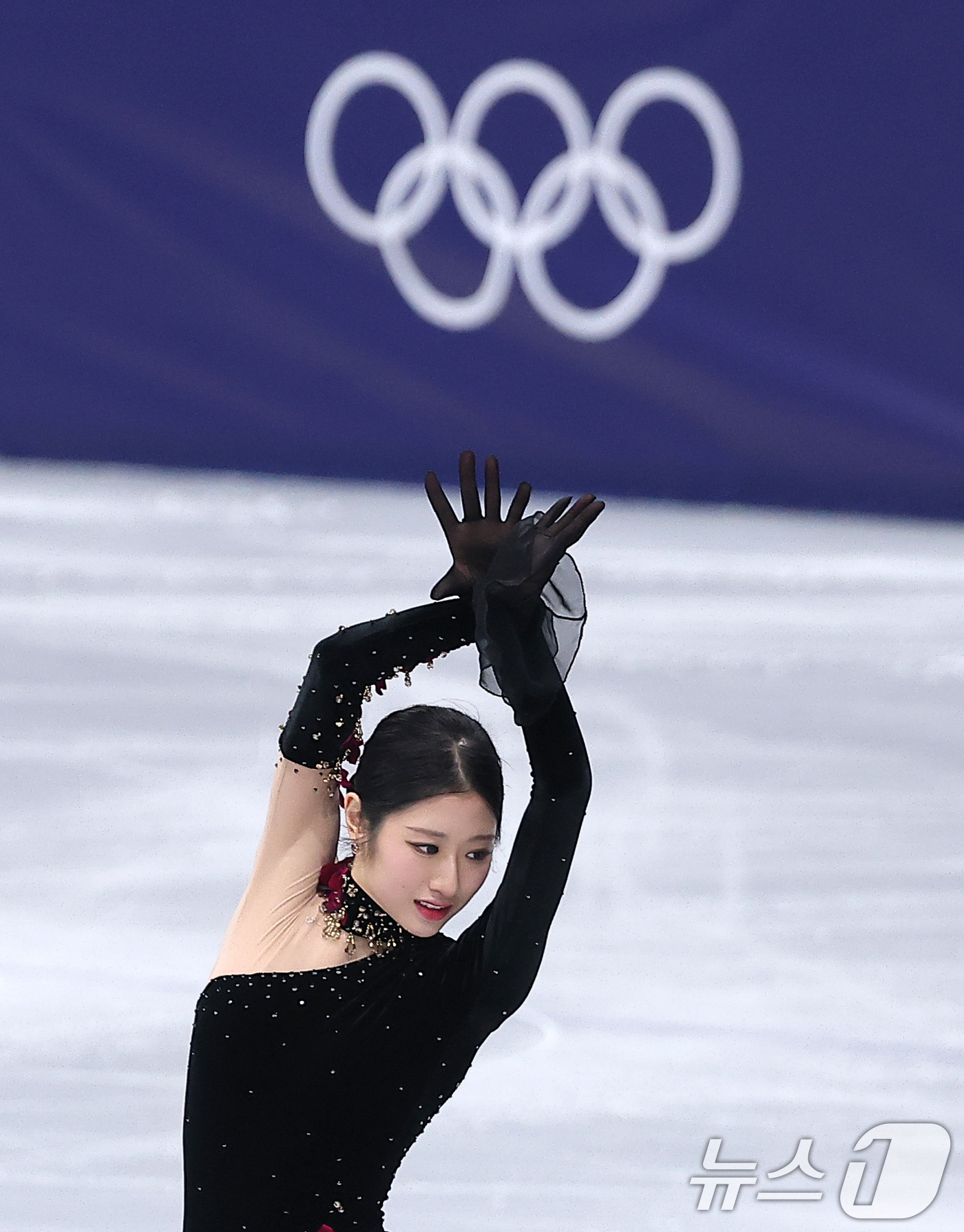 (밀라노=뉴스1) 김성진 기자 = 피겨 이해인이 19일(현지시간) 이탈리아 밀라노 아이스스케이팅 아레나에서 열린 2026 밀라노·코르티나담페초 동계올림픽 피겨 스케이팅 여자 싱글 …