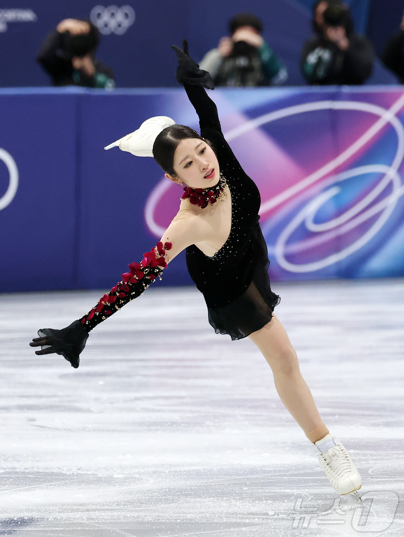 (밀라노=뉴스1) 김진환 기자 = 피겨 이해인이 19일(현지시간) 이탈리아 밀라노 아이스스케이팅 아레나에서 열린 2026 밀라노·코르티나담페초 동계올림픽 피겨 스케이팅 여자 싱글 …