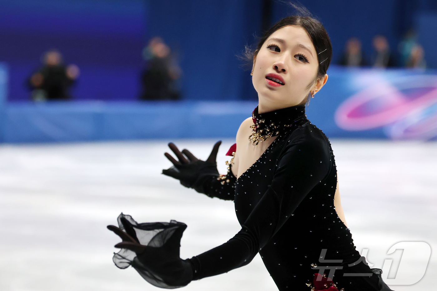 (밀라노=뉴스1) 김진환 기자 = 피겨 이해인이 19일(현지시간) 이탈리아 밀라노 아이스스케이팅 아레나에서 열린 2026 밀라노·코르티나담페초 동계올림픽 피겨 스케이팅 여자 싱글 …
