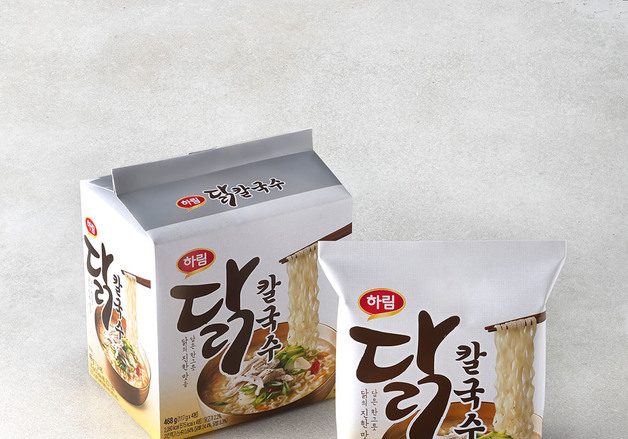 "닭의 진한 맛 한그릇에 담았다"…하림, '닭칼국수' 출시