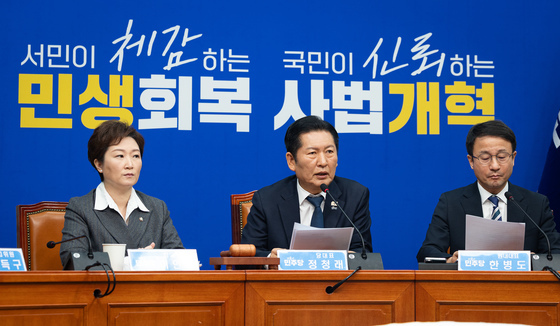 與, 혁신당 연대·통합 추진위 구성 돌입…선거연대 어디까지