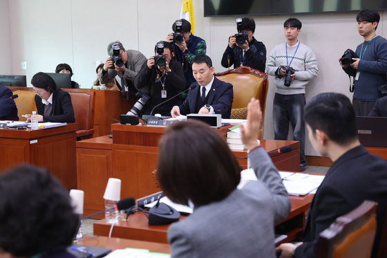 野법사위 "상법 개정안 기업 경쟁력 떨어뜨려…사면금지법은 위헌"