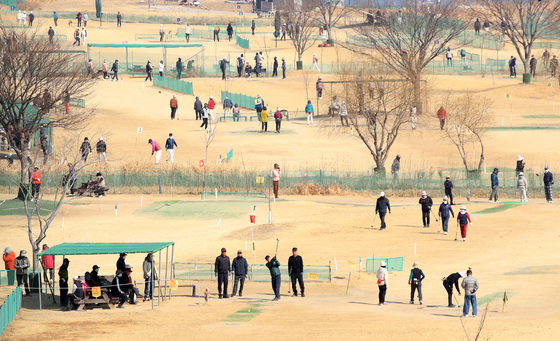 [오늘의 날씨] 부산·경남(21일, 토)…건조하고 일교차 큰 날씨 지속