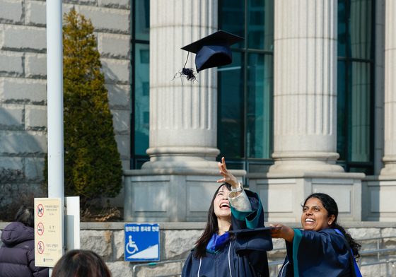 '친구와 추억 남겨요'