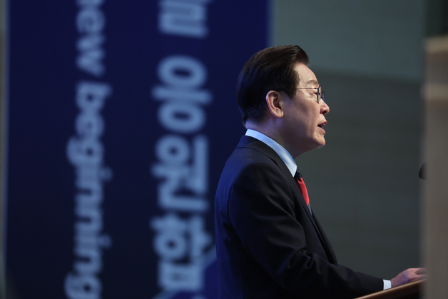 카이스트 졸업식 축사하는 이재명 대통령