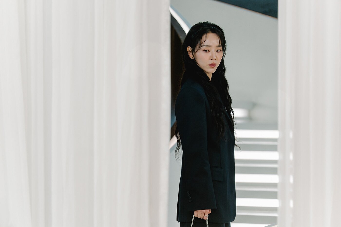 본문 이미지 - 배우 신혜선/ 사진=넷플릭스 '레이디 두아' 스틸컷