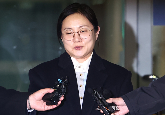 첫 조사 마친 박나래