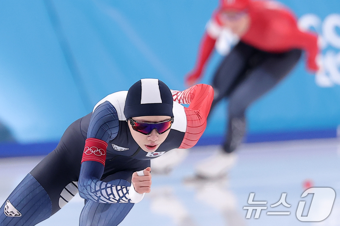 (밀라노=뉴스1) 김성진 기자 = 스피드스케이팅 임리원이 20일(현지시간) 이탈리아 밀라노 스피드스케이팅 스타디움에서 열린 스피드 스케이팅 여자 1500m에서 질주하고 있다. 20 …