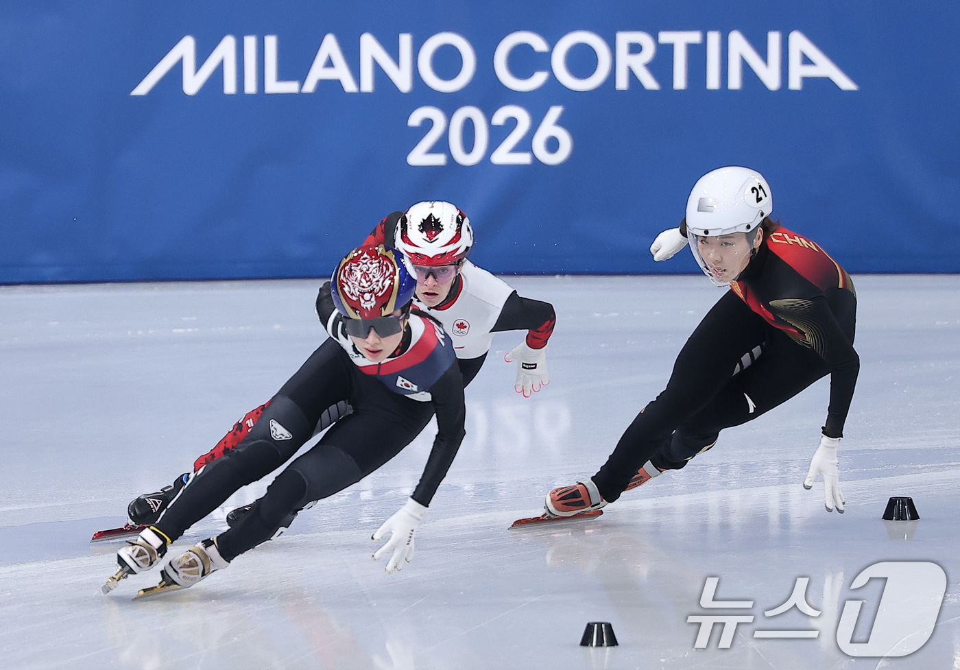 (밀라노=뉴스1) 김성진 기자 = 쇼트트랙 김길리가 20일(현지시간) 이탈리아 밀라노 아이스 스케이팅 아레나에서 열린 2026 밀라노·코르티나담페초 동계올림픽 쇼트트랙 여자 150 …