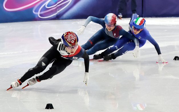 최민정, 조2위로 준결승 진출