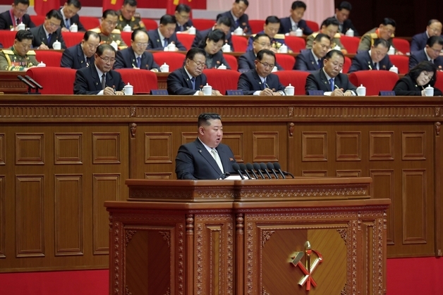 김정은, 9차 당대회 2일차 진행…총결산 보고 계속(종합)