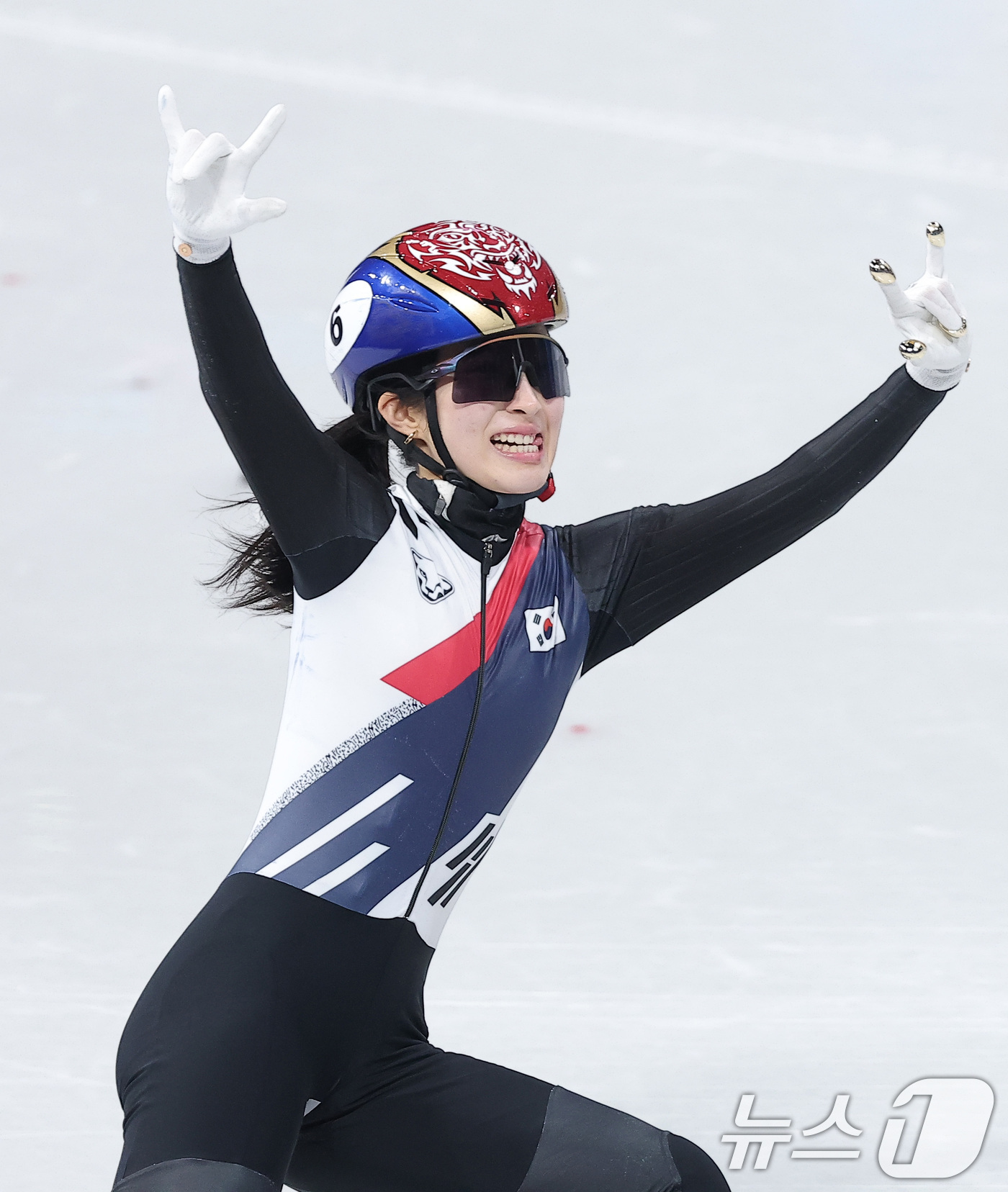 (밀라노=뉴스1) 김성진 기자 = 쇼트트랙 김길리가 20일(현지시간) 이탈리아 밀라노 아이스 스케이팅 아레나에서 열린 2026 밀라노·코르티나담페초 동계올림픽 쇼트트랙 여자 150 …