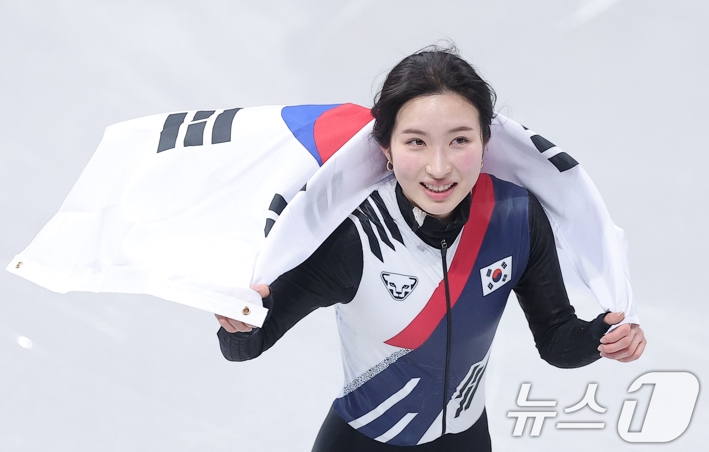 (밀라노=뉴스1) 김성진 기자 = 쇼트트랙 김길리가 20일(현지시간) 이탈리아 밀라노 아이스 스케이팅 아레나에서 열린 2026 밀라노·코르티나담페초 동계올림픽 쇼트트랙 여자 150 …
