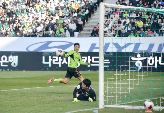 이동준 '아쉬워'