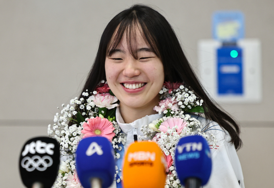 유승은, 동메달 걸고 금의환향…"다음 올림픽 위한 동력"(종합)