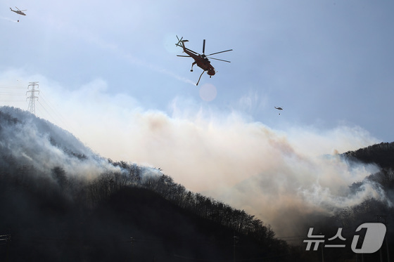 예산·서산 산불 주불 진화…강풍으로 진화 애먹어 (종합)