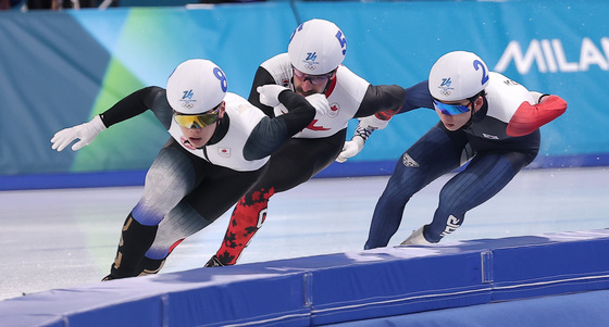 정재원, 치열한 선두권 경쟁