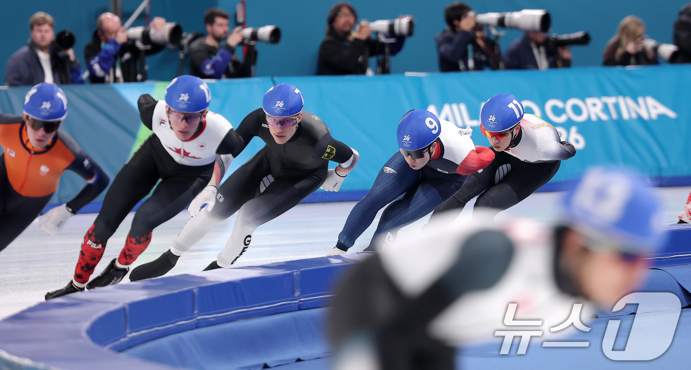 (밀라노=뉴스1) 김성진 기자 = 스피드스케이팅 조승민이 21일(현지시간) 이탈리아 밀라노 스피드스케이팅 스타디움에서 열린 2026 밀라노·코르티나담페초 동계올림픽 스피드 스케이팅 …