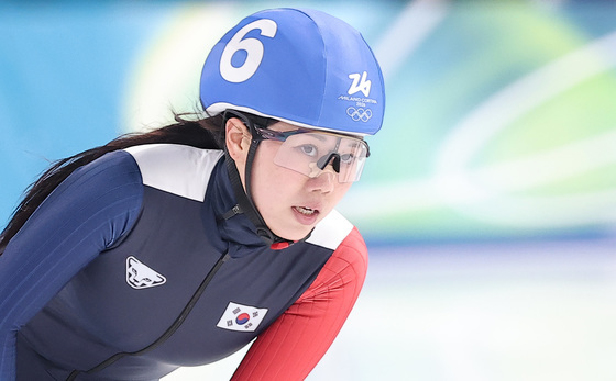 레이스 마친 박지우