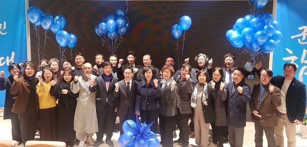 이차영 전 괴산군수 출판기념회 성료…1000여명 참석