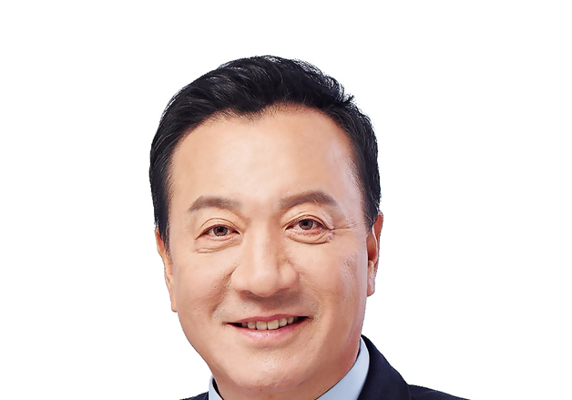 [지선 D-100] 엄태영 "충북 홀대 현실화…위상 회복이 핵심"