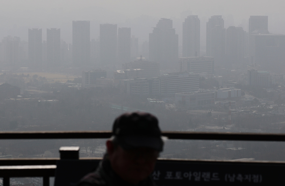 황사 여파 충북 전역 미세먼지 '경보' 확대(종합)
