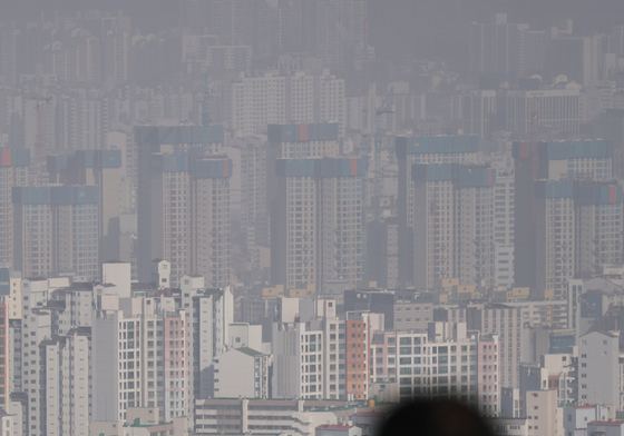 금융위, 다주택자 대출 만기 연장 때 'LTV 0%' 검토