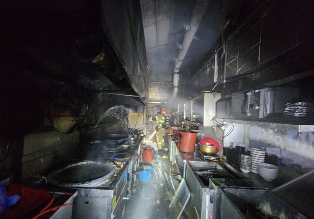군산 대명동 음식점 화재…1900만원 상당 재산 피해