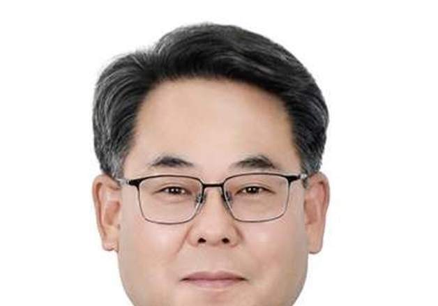 "직접 썼다고 한 적 없으니 문제없다?"…박대조 '대필 기고문' 궤변