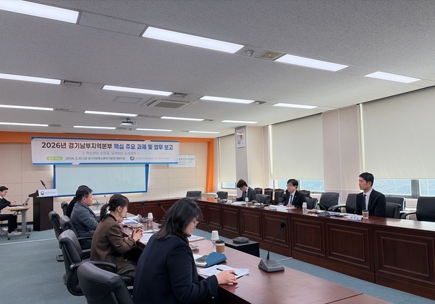 수원 남문시장 찾은 인태연 "지역 상생 구역 지정, 지속 가능 지원"