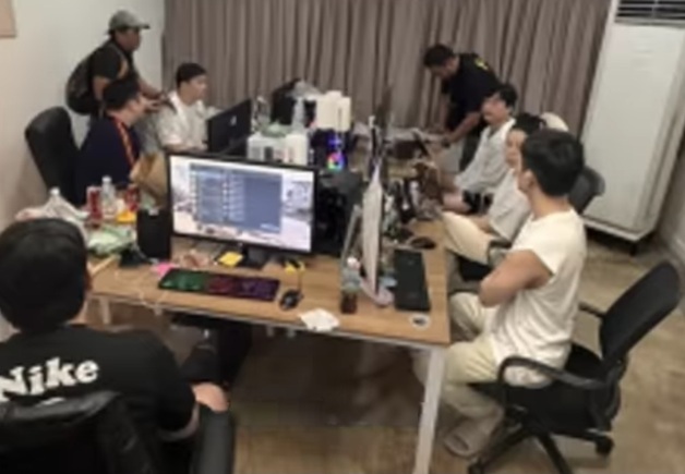 "난 취업사기 감금"…中·필리핀서 440억 보이스피싱 조직 76명 검거