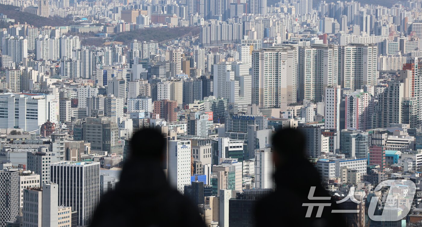 본문 이미지 - 서울 아파트 모습. 2026.2.23 ⓒ 뉴스1 오대일 기자