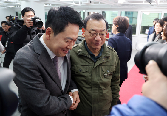 손 잡은 장동혁·이정현