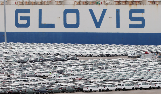 1월 수출 674억 달러…'일평균·반도체 수출액' 역대 최고 기록