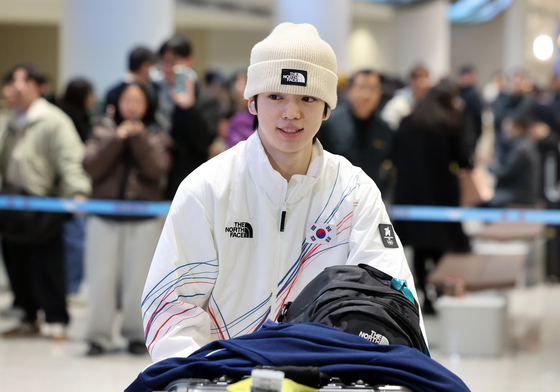 동계 올림픽 마치고 입국하는 차준환