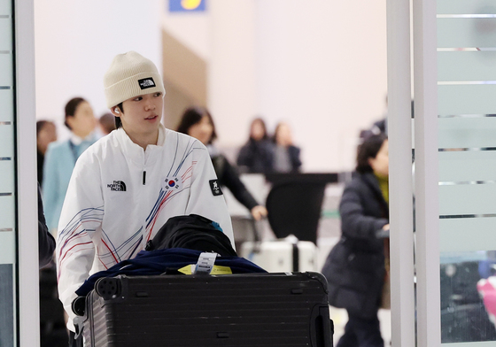 '한국 피겨 간판' 차준환, 올림픽 마치고 귀국