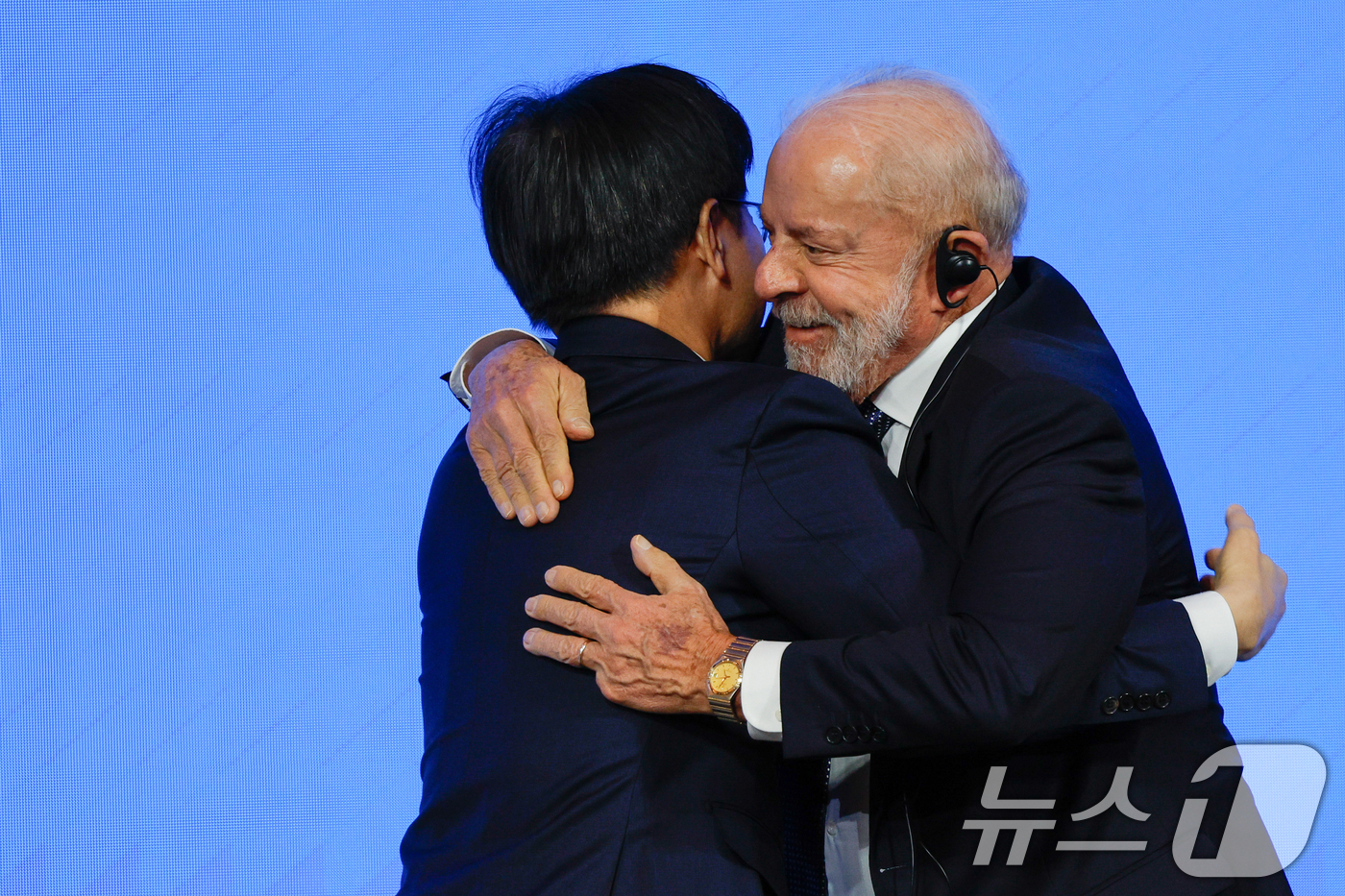 (서울=뉴스1) 안은나 기자 = 루이스 이나시우 룰라 다 시우바(Luiz Inácio Lula da Silva) 브라질 대통령이 23일 오후 서울 중구 롯데호텔에서 열린 한-브라질 …