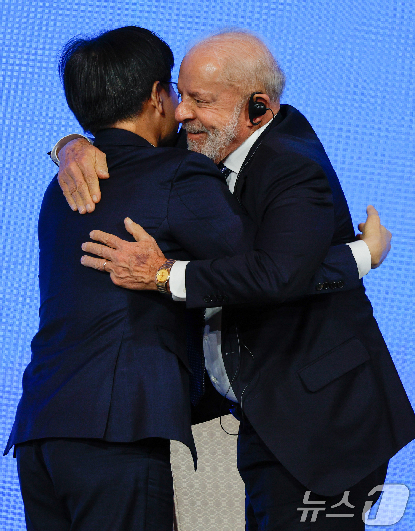 (서울=뉴스1) 안은나 기자 = 루이스 이나시우 룰라 다 시우바(Luiz Inácio Lula da Silva) 브라질 대통령이 23일 오후 서울 중구 롯데호텔에서 열린 한-브라질 …