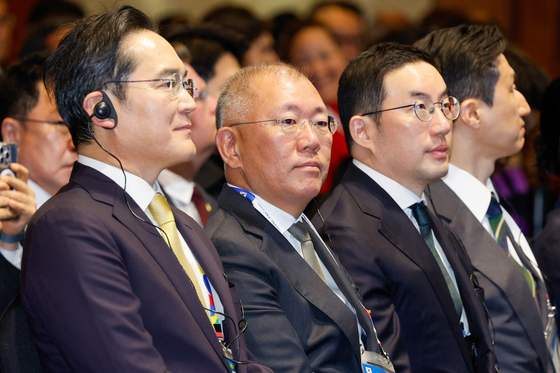 4대 그룹 총수, 李대통령 인도·베트남 순방 경제사절단 동행