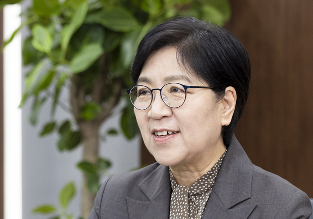 정은경 "제네릭價 OECD 평균 2배…R&D 투자 비례 보상체계 개편"