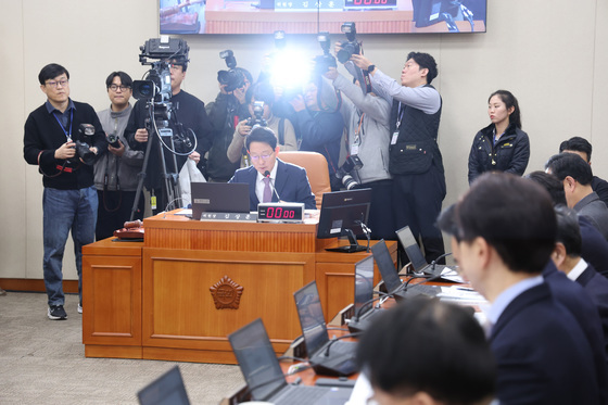 대미투자특위 '재가동'…전체회의 열고 소위 구성