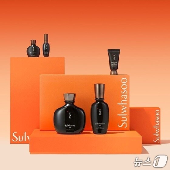 본문 이미지 - 설화수 '본윤 데일리 루틴 설화수 맨 2종' (아모레퍼시픽 제공)