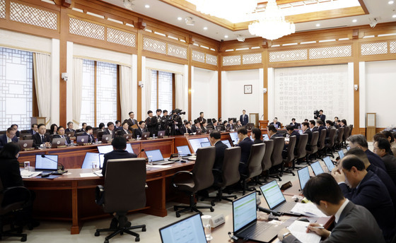 이재명 대통령, 국무회의 참석