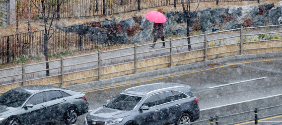 전북 곳곳 눈길 사고로 '쾅'…교통사고 23건·심정지 1건(종합)