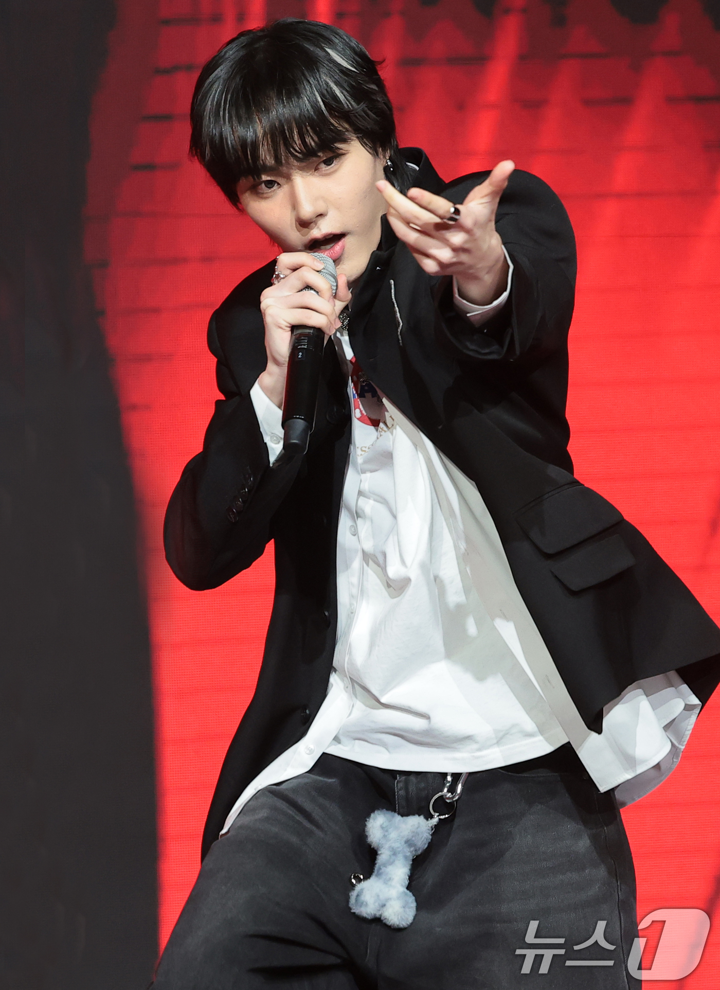 (서울=뉴스1) 권현진 기자 = 그룹 초코(ChoCo) 태조가 24일 오후 서울 마포구 쇼킹케이팝센터에서 열린 초코엔터 패밀리 앨범 ‘ChoCo La Familia’ 발매 기념 쇼 …